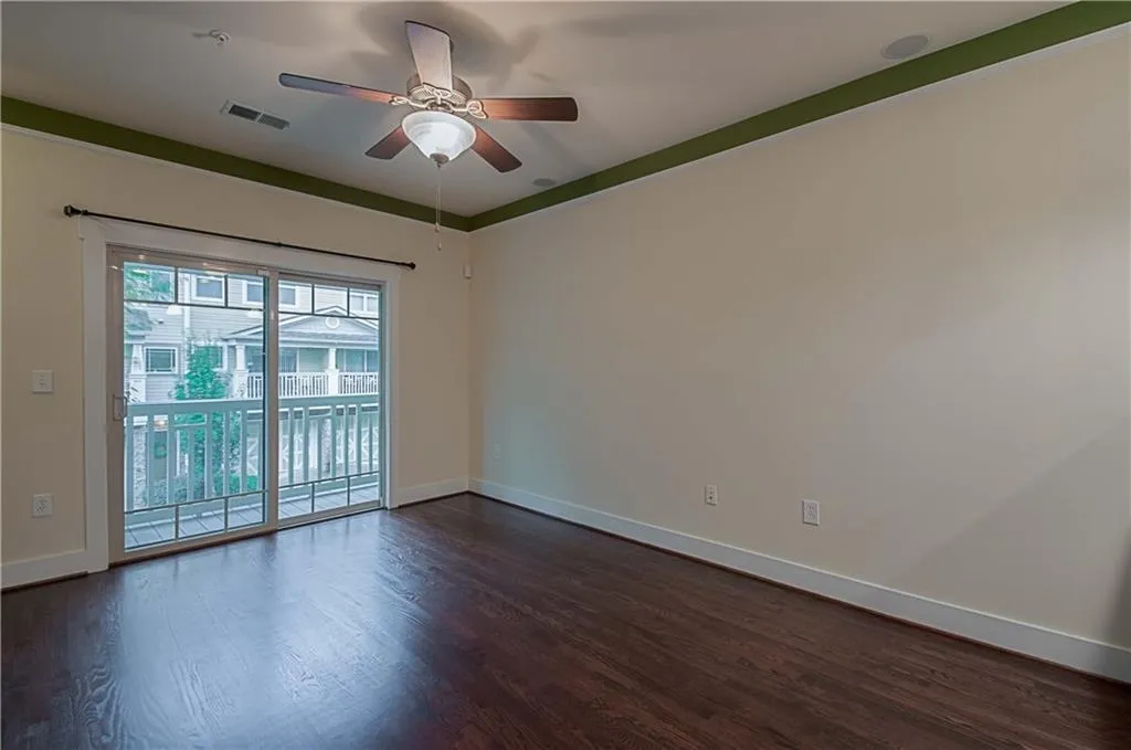 221 Semel Circle Nw Unit 272, Atlanta, Georgia 30309, 2 Bedrooms Bedrooms, ,2 BathroomsBathrooms,Residential,Sold,221 Semel Circle Nw Unit 272,5892146