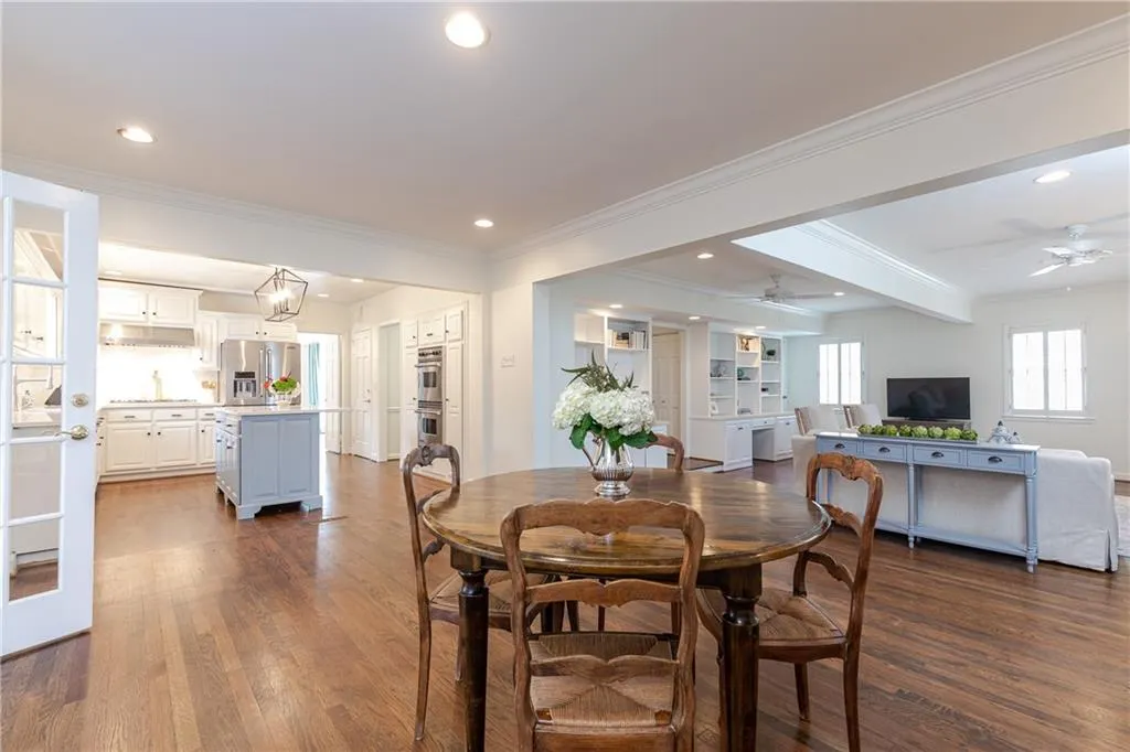 4755 Lafayette Avenue, Atlanta, Georgia 30327, 4 Bedrooms Bedrooms, ,4 BathroomsBathrooms,Residential,Sold,4755 Lafayette Avenue,6855234