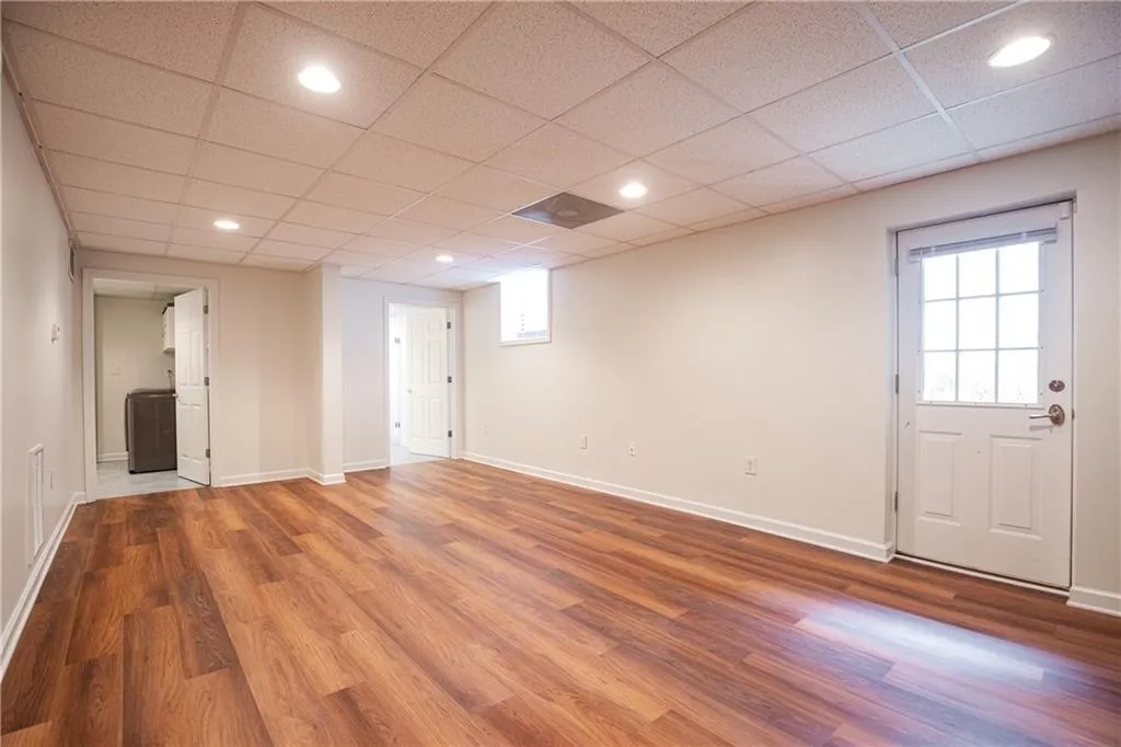 4755 Lafayette Avenue, Atlanta, Georgia 30327, 4 Bedrooms Bedrooms, ,4 BathroomsBathrooms,Residential,Sold,4755 Lafayette Avenue,6855234