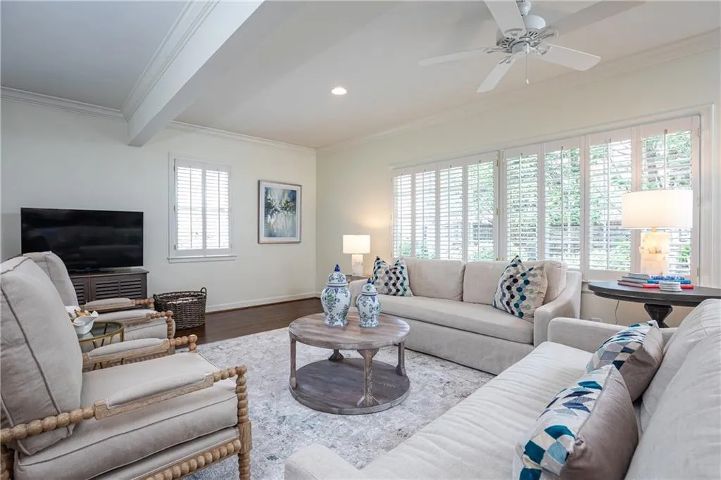4755 Lafayette Avenue, Atlanta, Georgia 30327, 4 Bedrooms Bedrooms, ,4 BathroomsBathrooms,Residential,Sold,4755 Lafayette Avenue,6855234