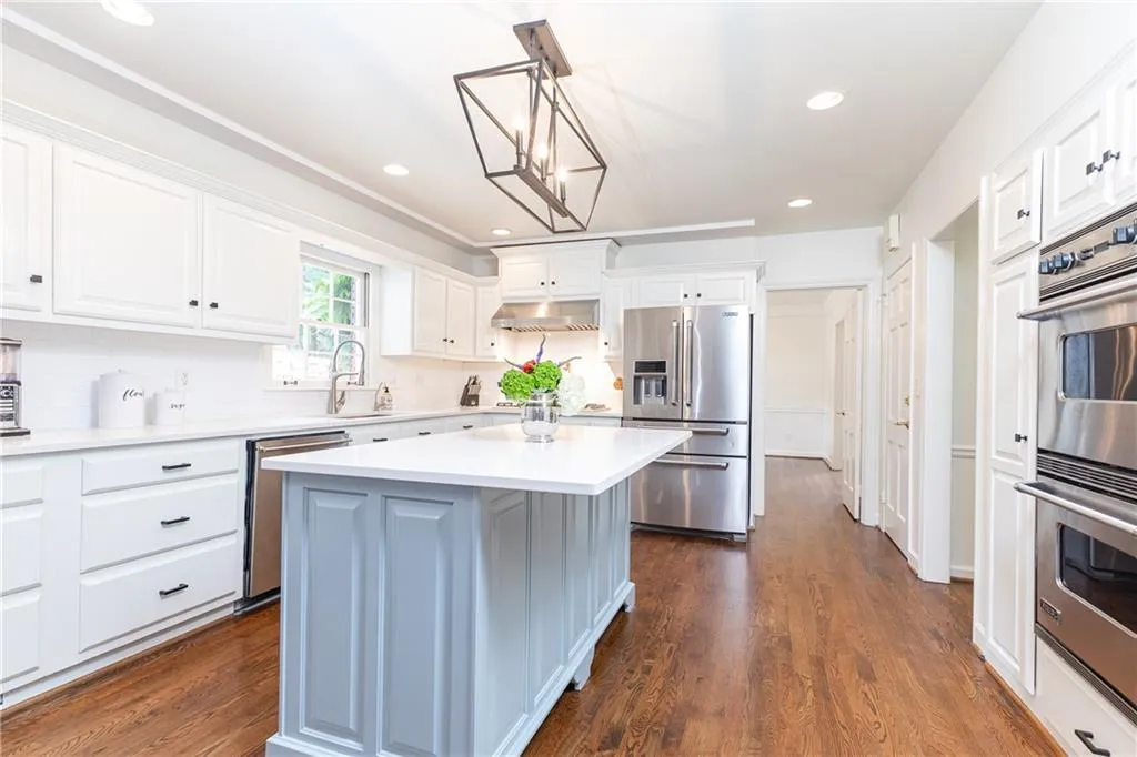 4755 Lafayette Avenue, Atlanta, Georgia 30327, 4 Bedrooms Bedrooms, ,4 BathroomsBathrooms,Residential,Sold,4755 Lafayette Avenue,6855234
