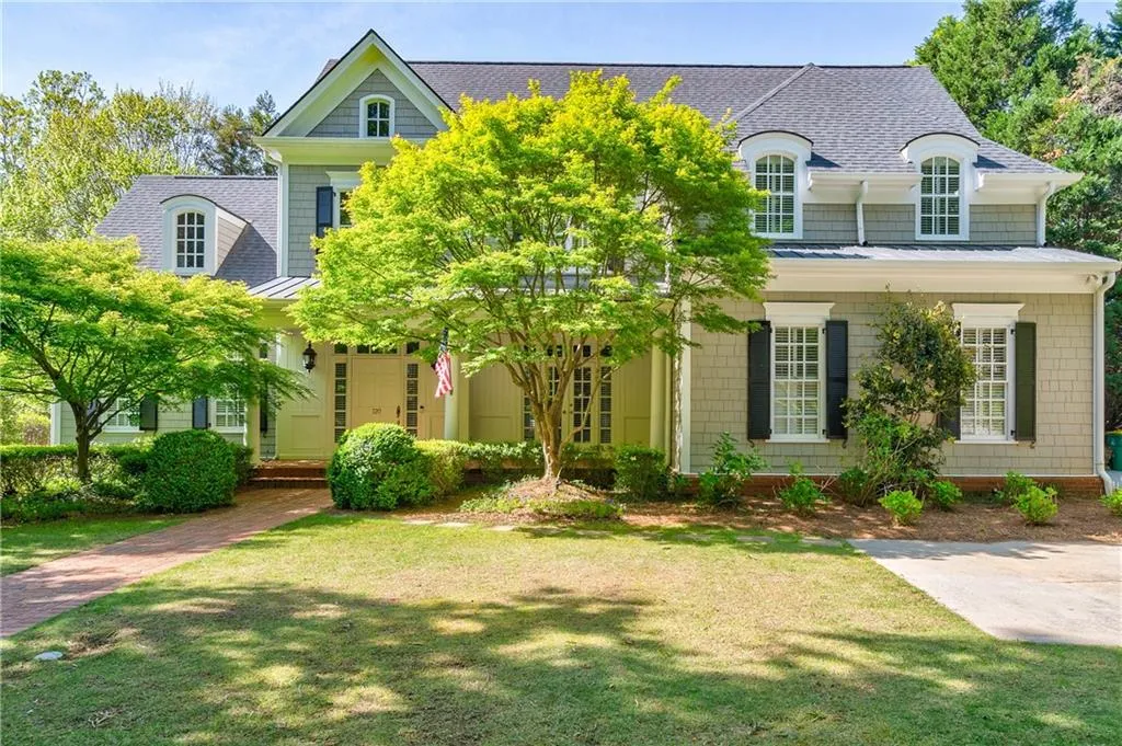 720 Whitemere Court, Atlanta, Georgia 30327, 5 Bedrooms Bedrooms, ,5 BathroomsBathrooms,Residential,Sold,720 Whitemere Court,6738410
