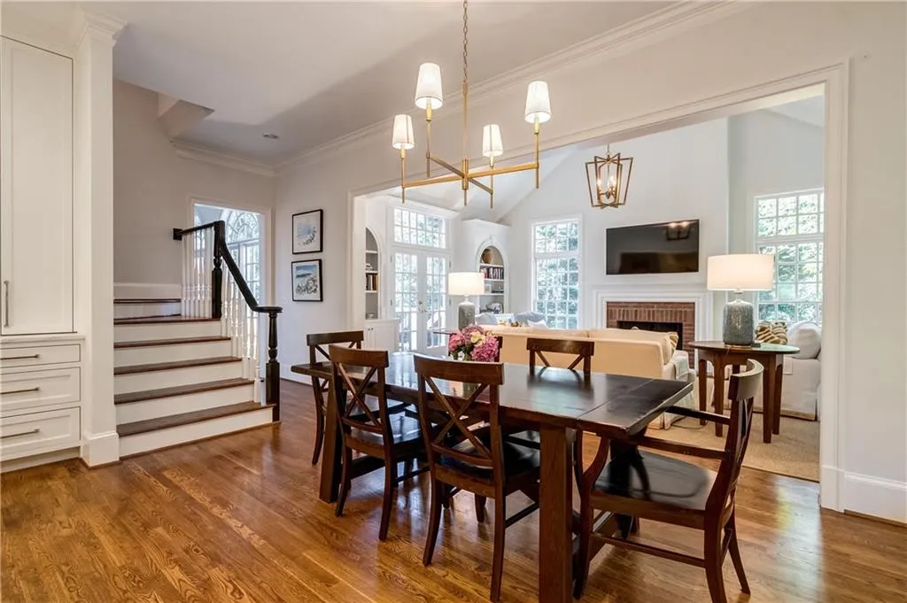 720 Whitemere Court, Atlanta, Georgia 30327, 5 Bedrooms Bedrooms, ,5 BathroomsBathrooms,Residential,Sold,720 Whitemere Court,6738410