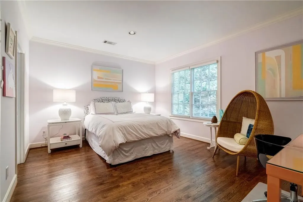 720 Whitemere Court, Atlanta, Georgia 30327, 5 Bedrooms Bedrooms, ,5 BathroomsBathrooms,Residential,Sold,720 Whitemere Court,6738410