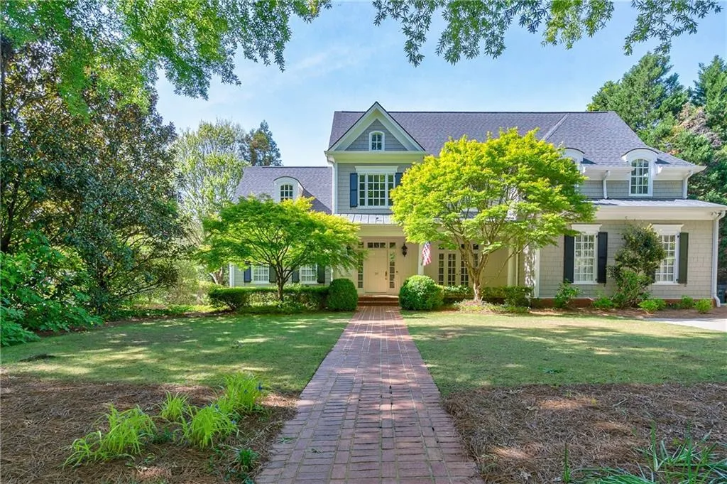 720 Whitemere Court, Atlanta, Georgia 30327, 5 Bedrooms Bedrooms, ,5 BathroomsBathrooms,Residential,Sold,720 Whitemere Court,6738410