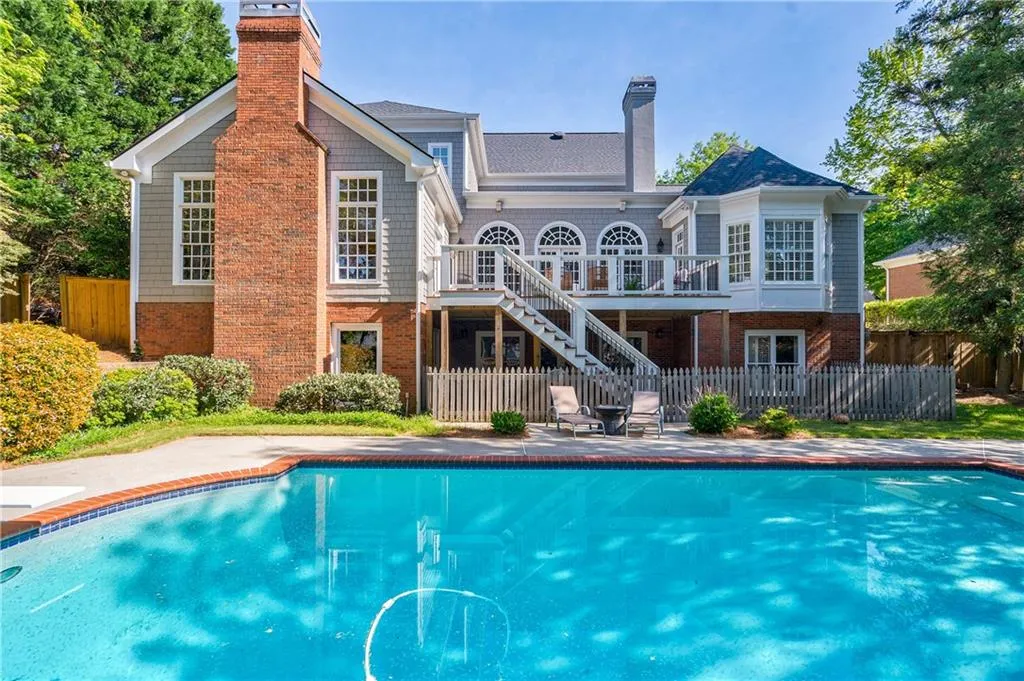 720 Whitemere Court, Atlanta, Georgia 30327, 5 Bedrooms Bedrooms, ,5 BathroomsBathrooms,Residential,Sold,720 Whitemere Court,6738410
