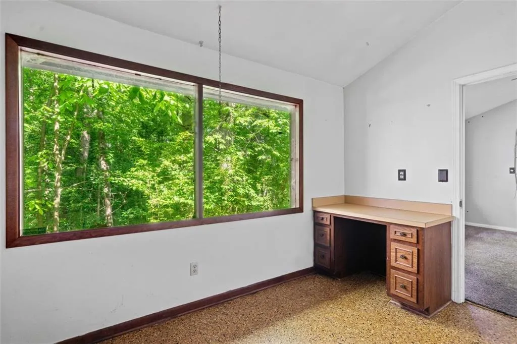 5800 Mitchell Road, Atlanta, Georgia 30328, 4 Bedrooms Bedrooms, ,3 BathroomsBathrooms,Residential,Sold,5800 Mitchell Road,7574868