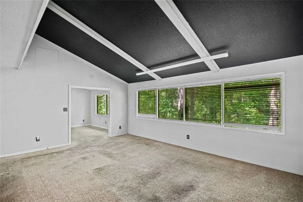 5800 Mitchell Road, Atlanta, Georgia 30328, 4 Bedrooms Bedrooms, ,3 BathroomsBathrooms,Residential,Sold,5800 Mitchell Road,7574868