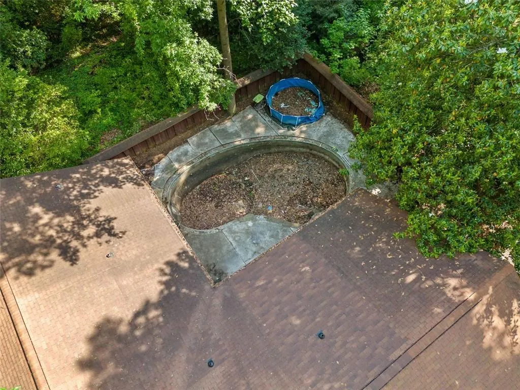 5800 Mitchell Road, Atlanta, Georgia 30328, 4 Bedrooms Bedrooms, ,3 BathroomsBathrooms,Residential,Sold,5800 Mitchell Road,7574868