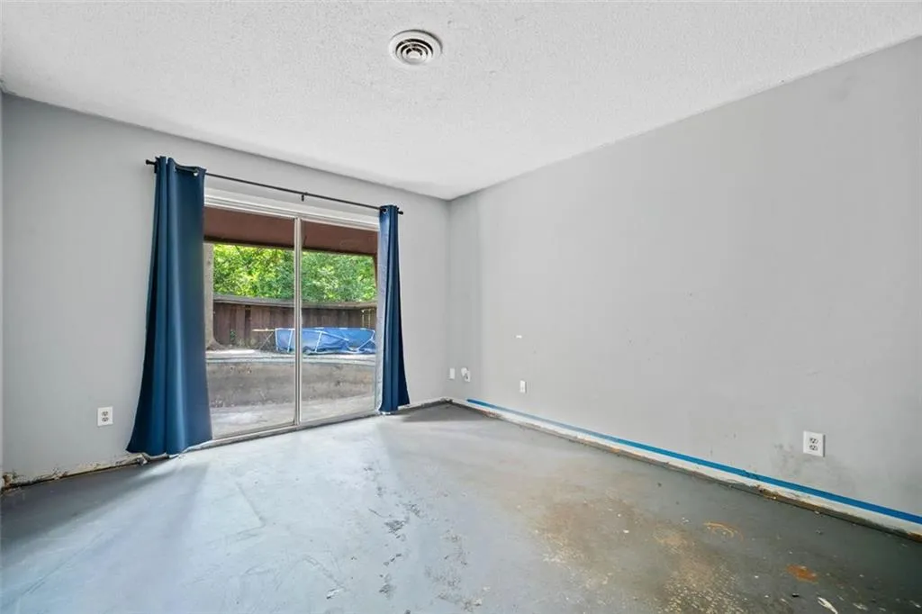 5800 Mitchell Road, Atlanta, Georgia 30328, 4 Bedrooms Bedrooms, ,3 BathroomsBathrooms,Residential,Sold,5800 Mitchell Road,7574868