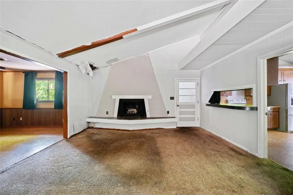 5800 Mitchell Road, Atlanta, Georgia 30328, 4 Bedrooms Bedrooms, ,3 BathroomsBathrooms,Residential,Sold,5800 Mitchell Road,7574868