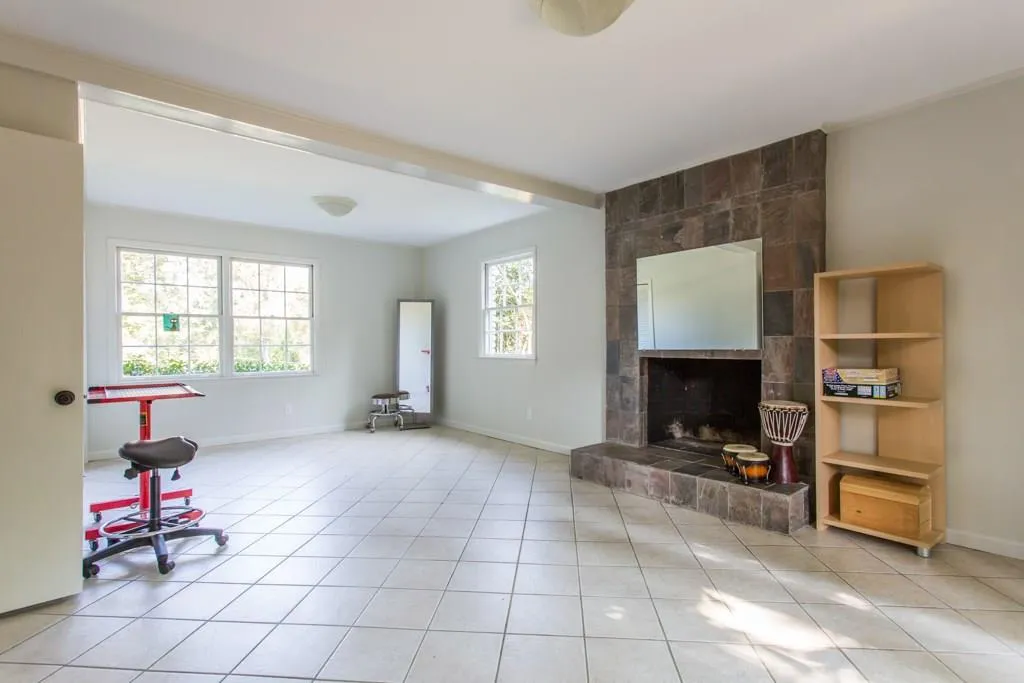 4181 Oak Forest Drive Ne, Brookhaven, Georgia 30319, 4 Bedrooms Bedrooms, ,2 BathroomsBathrooms,Residential,Sold,4181 Oak Forest Drive Ne,5910586