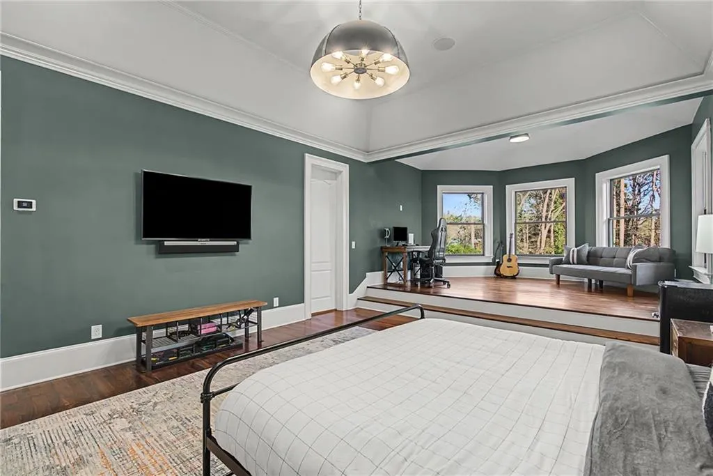 735 Glenairy Drive, Atlanta, Georgia 30328, 6 Bedrooms Bedrooms, ,7 BathroomsBathrooms,Residential,For Sale,735 Glenairy Drive,7712469