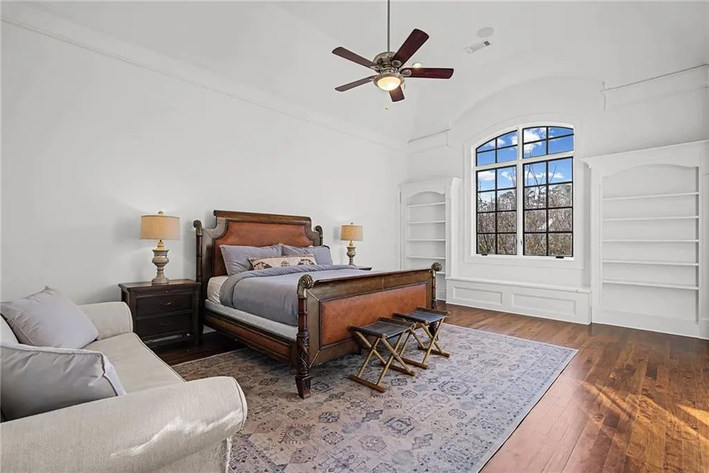 735 Glenairy Drive, Atlanta, Georgia 30328, 6 Bedrooms Bedrooms, ,7 BathroomsBathrooms,Residential,For Sale,735 Glenairy Drive,7712469