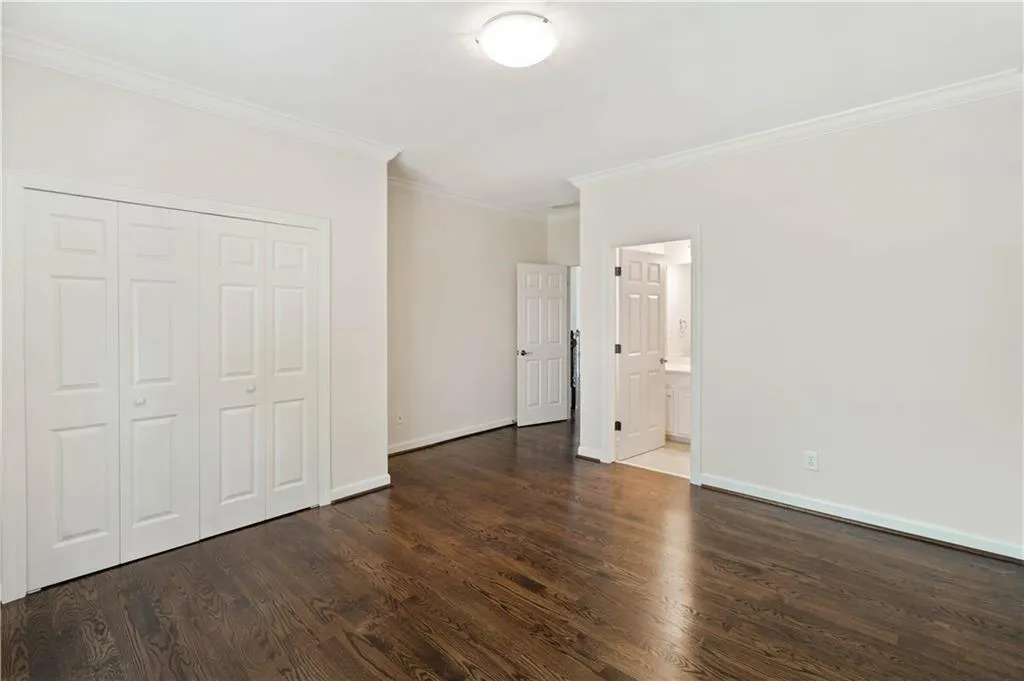 515 Enclave Circle, Atlanta, Georgia 30342, 5 Bedrooms Bedrooms, ,4 BathroomsBathrooms,Residential,Sold,515 Enclave Circle,7131442