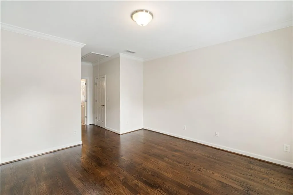 515 Enclave Circle, Atlanta, Georgia 30342, 5 Bedrooms Bedrooms, ,4 BathroomsBathrooms,Residential,Sold,515 Enclave Circle,7131442