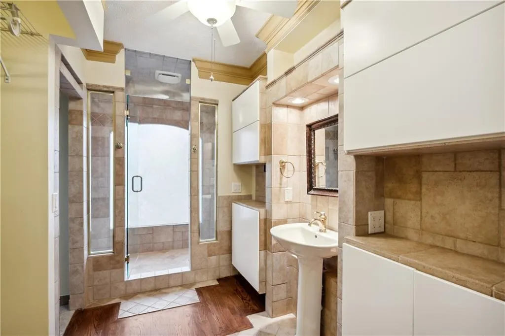 5340 Greenland Road, Sandy Springs, Georgia 30342, 5 Bedrooms Bedrooms, ,3 BathroomsBathrooms,Residential,Sold,5340 Greenland Road,7219848