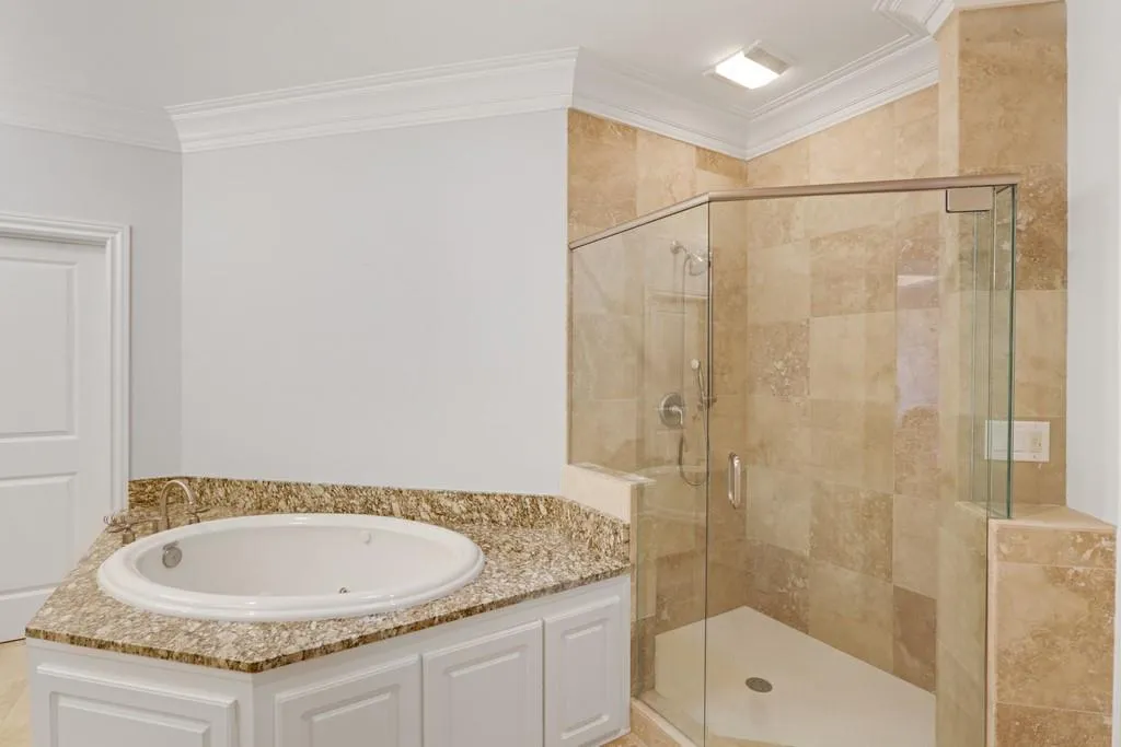 4790 E Conway Drive Nw, Atlanta, Georgia 30327, 5 Bedrooms Bedrooms, ,6 BathroomsBathrooms,Residential,Sold,4790 E Conway Drive Nw,6722932