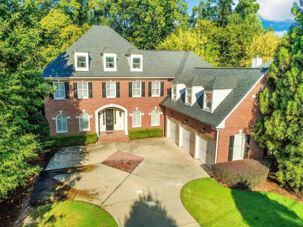 4790 E Conway Drive Nw, Atlanta, Georgia 30327, 5 Bedrooms Bedrooms, ,6 BathroomsBathrooms,Residential,Sold,4790 E Conway Drive Nw,6722932