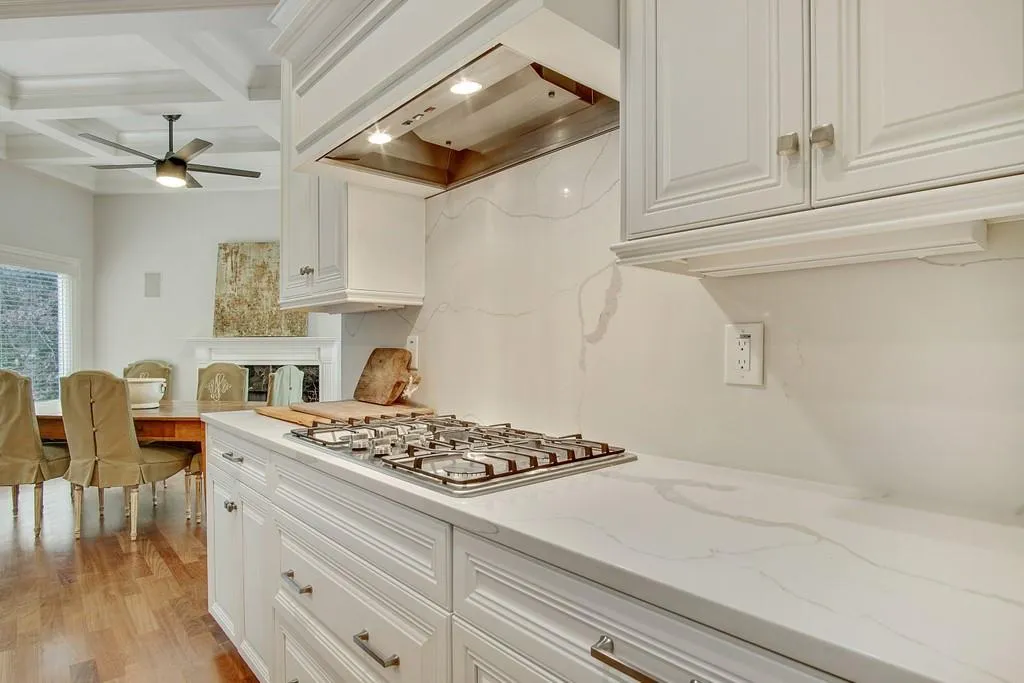 4790 E Conway Drive Nw, Atlanta, Georgia 30327, 5 Bedrooms Bedrooms, ,6 BathroomsBathrooms,Residential,Sold,4790 E Conway Drive Nw,6722932