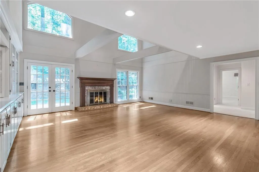 105 River Landing, Atlanta, Georgia 30350, 5 Bedrooms Bedrooms, ,4 BathroomsBathrooms,Residential,Sold,105 River Landing,7443840