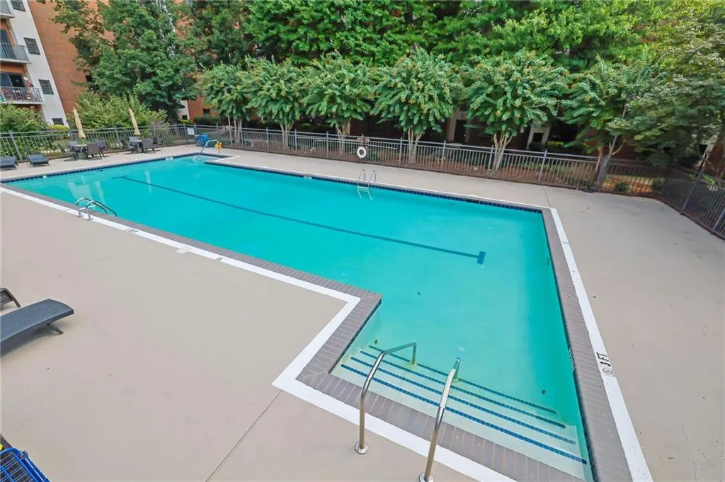 300 Johnson Ferry Road Unit B103, Atlanta, Georgia 30328, 2 Bedrooms Bedrooms, ,2 BathroomsBathrooms,Residential,For Sale,300 Johnson Ferry Road Unit B103,7657589