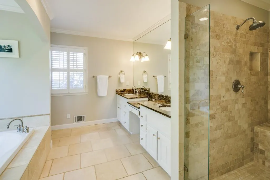 305 Cannady Court, Sandy Springs, Georgia 30350, 5 Bedrooms Bedrooms, ,3 BathroomsBathrooms,Residential,Sold,305 Cannady Court,7032827