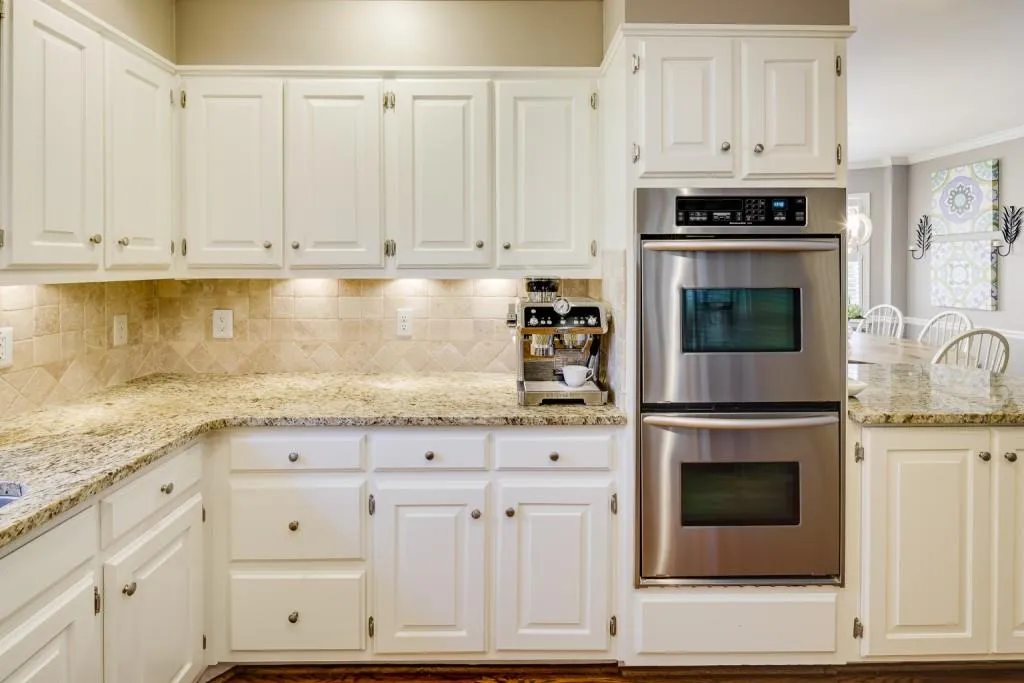 305 Cannady Court, Sandy Springs, Georgia 30350, 5 Bedrooms Bedrooms, ,3 BathroomsBathrooms,Residential,Sold,305 Cannady Court,7032827