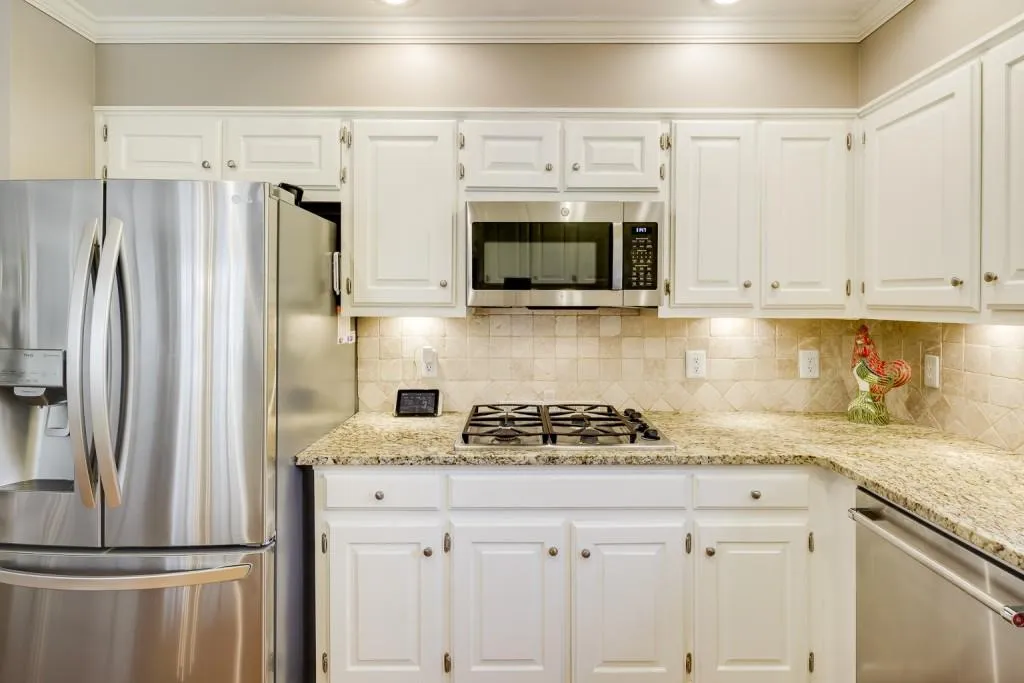 305 Cannady Court, Sandy Springs, Georgia 30350, 5 Bedrooms Bedrooms, ,3 BathroomsBathrooms,Residential,Sold,305 Cannady Court,7032827