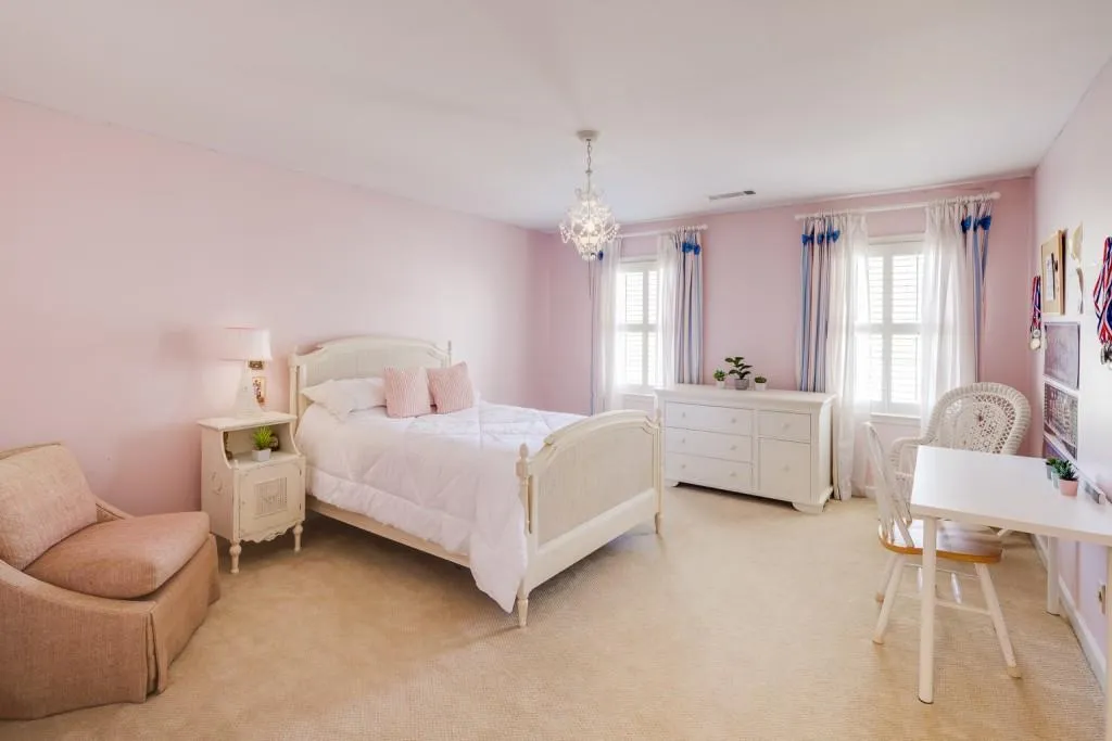 305 Cannady Court, Sandy Springs, Georgia 30350, 5 Bedrooms Bedrooms, ,3 BathroomsBathrooms,Residential,Sold,305 Cannady Court,7032827