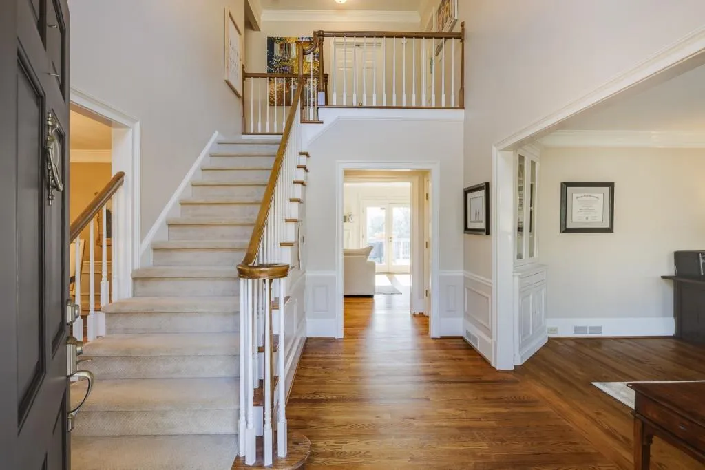 305 Cannady Court, Sandy Springs, Georgia 30350, 5 Bedrooms Bedrooms, ,3 BathroomsBathrooms,Residential,Sold,305 Cannady Court,7032827