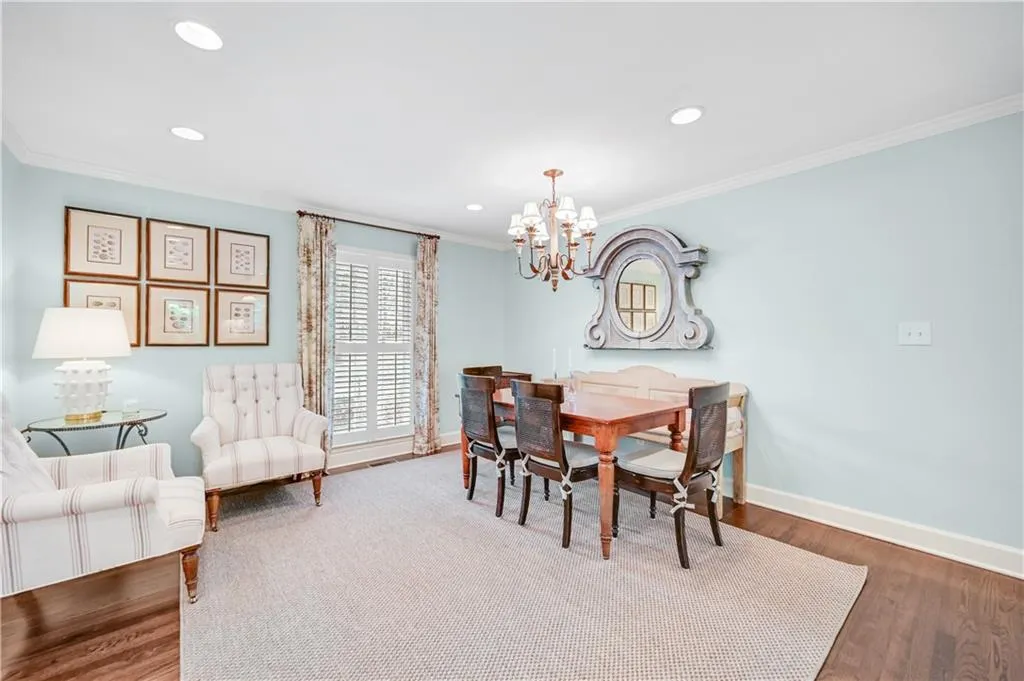 6840 Heathfield Drive, Sandy Springs, Georgia 30328, 5 Bedrooms Bedrooms, ,3 BathroomsBathrooms,Residential,Sold,6840 Heathfield Drive,7215649