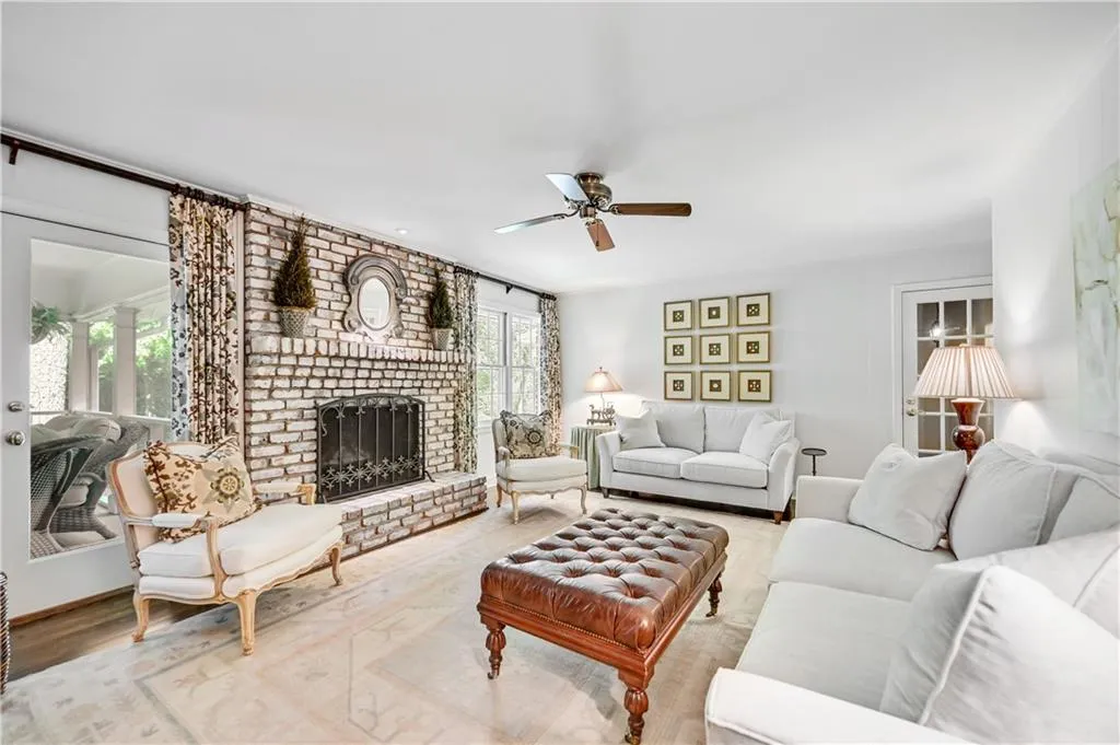 6840 Heathfield Drive, Sandy Springs, Georgia 30328, 5 Bedrooms Bedrooms, ,3 BathroomsBathrooms,Residential,Sold,6840 Heathfield Drive,7215649