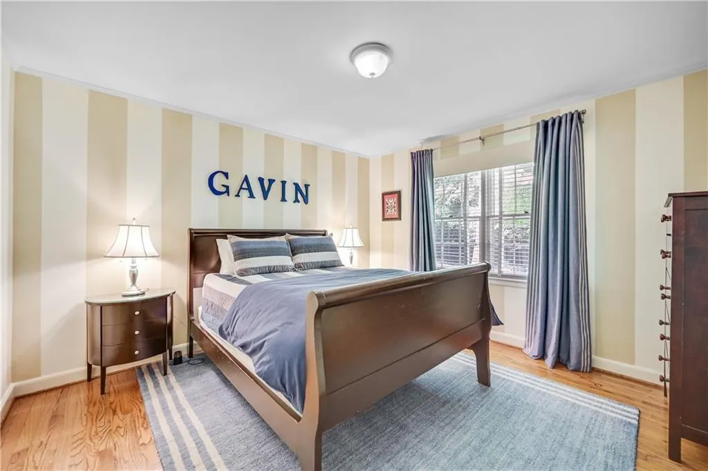 6840 Heathfield Drive, Sandy Springs, Georgia 30328, 5 Bedrooms Bedrooms, ,3 BathroomsBathrooms,Residential,Sold,6840 Heathfield Drive,7215649