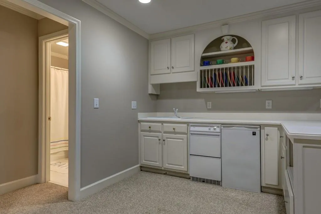 5490 Glen Errol Road, Sandy Springs, Georgia 30327, 4 Bedrooms Bedrooms, ,5 BathroomsBathrooms,Residential,Sold,5490 Glen Errol Road,6759908