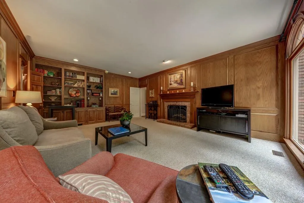 5490 Glen Errol Road, Sandy Springs, Georgia 30327, 4 Bedrooms Bedrooms, ,5 BathroomsBathrooms,Residential,Sold,5490 Glen Errol Road,6759908