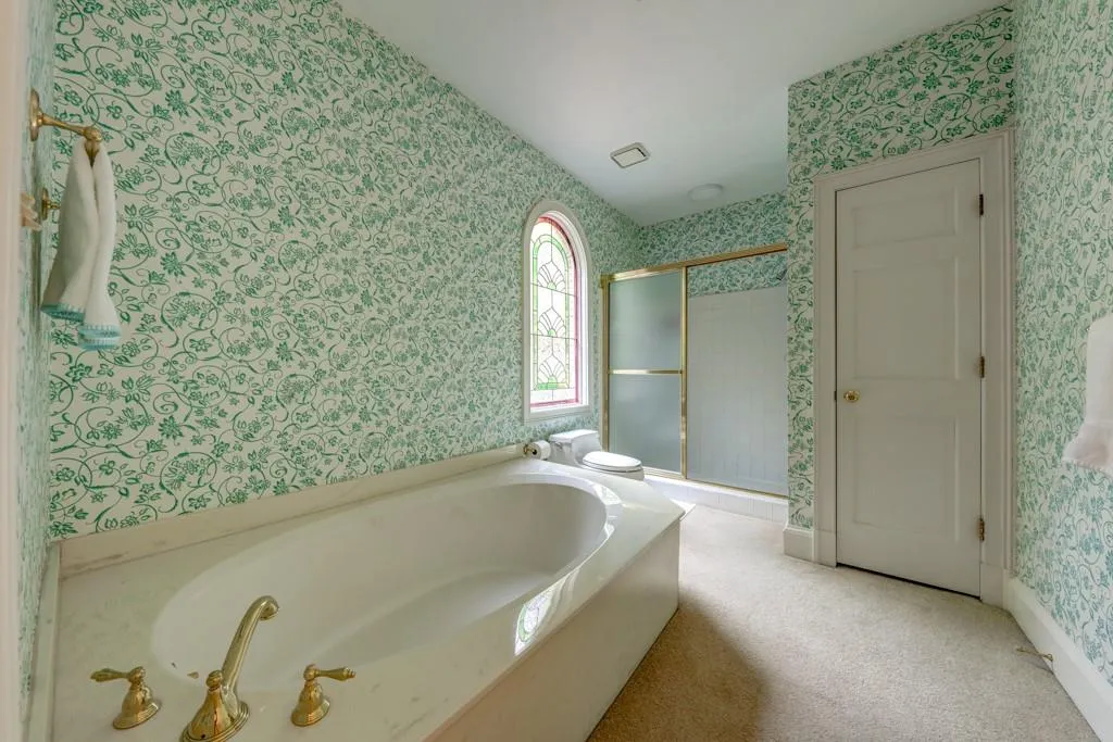 5490 Glen Errol Road, Sandy Springs, Georgia 30327, 4 Bedrooms Bedrooms, ,5 BathroomsBathrooms,Residential,Sold,5490 Glen Errol Road,6759908