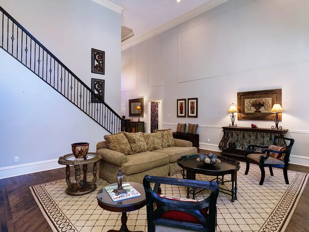 5150 Falcon Chase Lane, Sandy Springs, Georgia 30342, 5 Bedrooms Bedrooms, ,4 BathroomsBathrooms,Residential,Sold,5150 Falcon Chase Lane,6511120