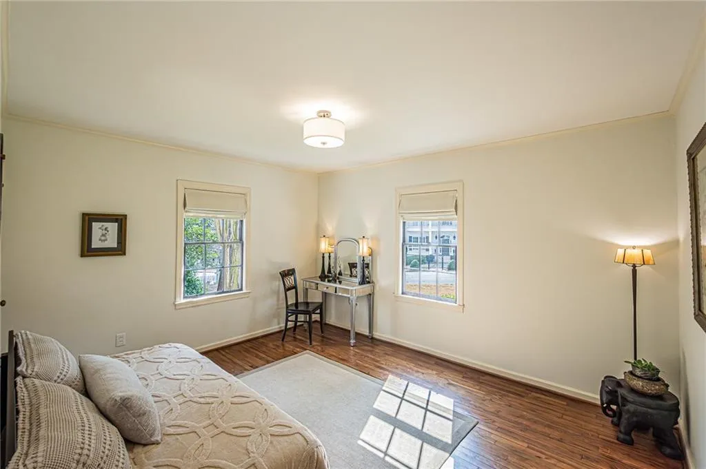 205 Old Ivy Road Ne, Atlanta, Georgia 30342, 3 Bedrooms Bedrooms, 0 ,2 BathroomsBathrooms,Residential,For Sale,205 Old Ivy Road Ne,7720613