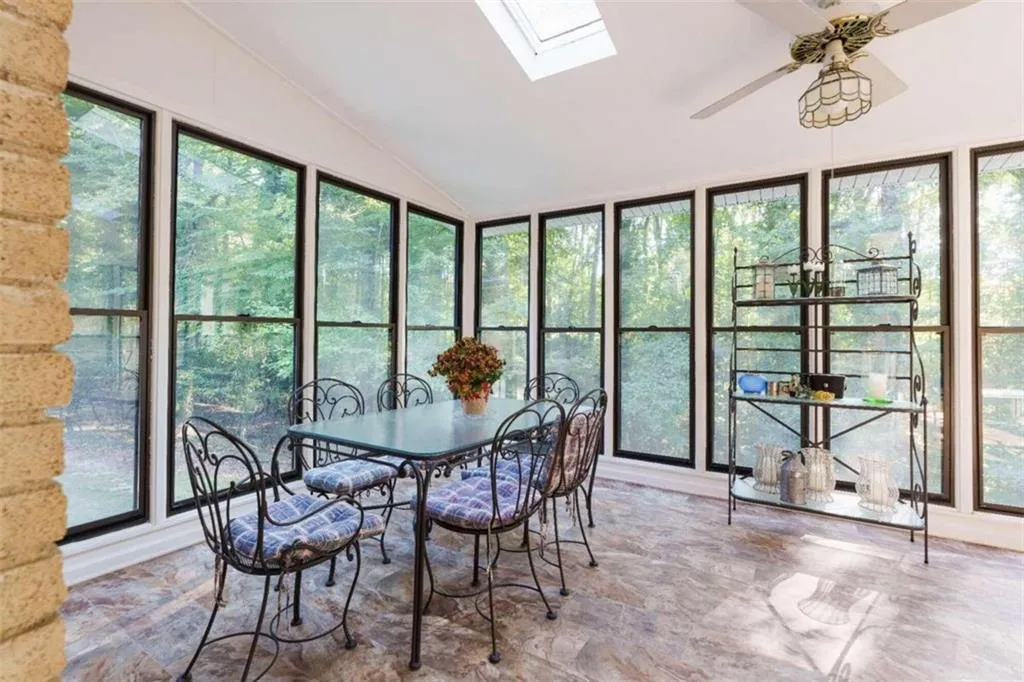 7500 Spalding Lane, Sandy Springs, Georgia 30350, 4 Bedrooms Bedrooms, ,3 BathroomsBathrooms,Residential,Sold,7500 Spalding Lane,7478303