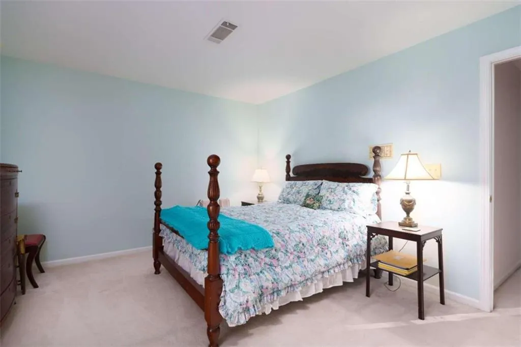7500 Spalding Lane, Sandy Springs, Georgia 30350, 4 Bedrooms Bedrooms, ,3 BathroomsBathrooms,Residential,Sold,7500 Spalding Lane,7478303