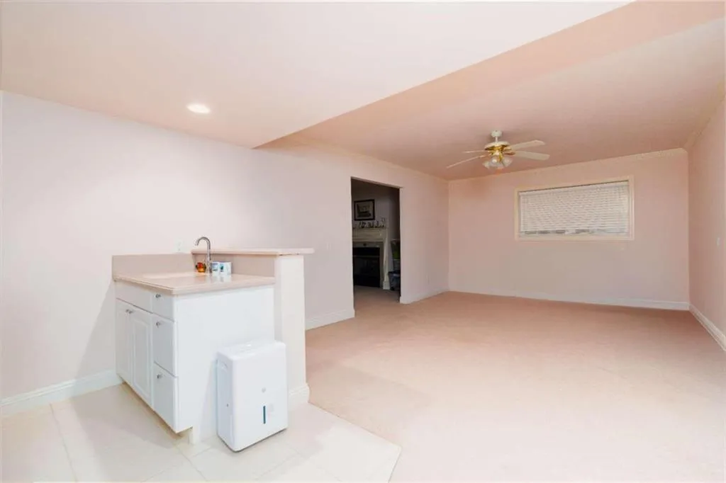 7500 Spalding Lane, Sandy Springs, Georgia 30350, 4 Bedrooms Bedrooms, ,3 BathroomsBathrooms,Residential,Sold,7500 Spalding Lane,7478303
