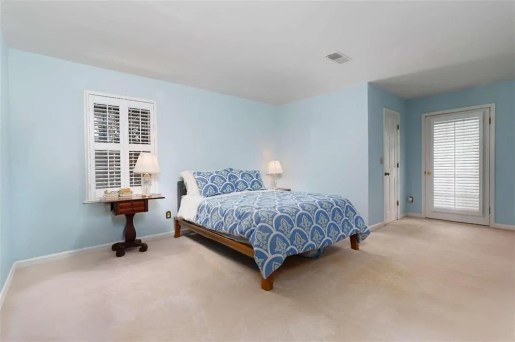 7500 Spalding Lane, Sandy Springs, Georgia 30350, 4 Bedrooms Bedrooms, ,3 BathroomsBathrooms,Residential,Sold,7500 Spalding Lane,7478303