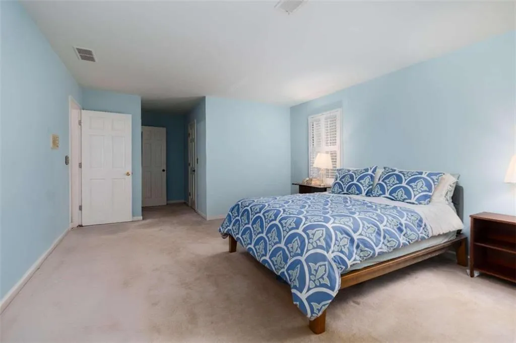 7500 Spalding Lane, Sandy Springs, Georgia 30350, 4 Bedrooms Bedrooms, ,3 BathroomsBathrooms,Residential,Sold,7500 Spalding Lane,7478303