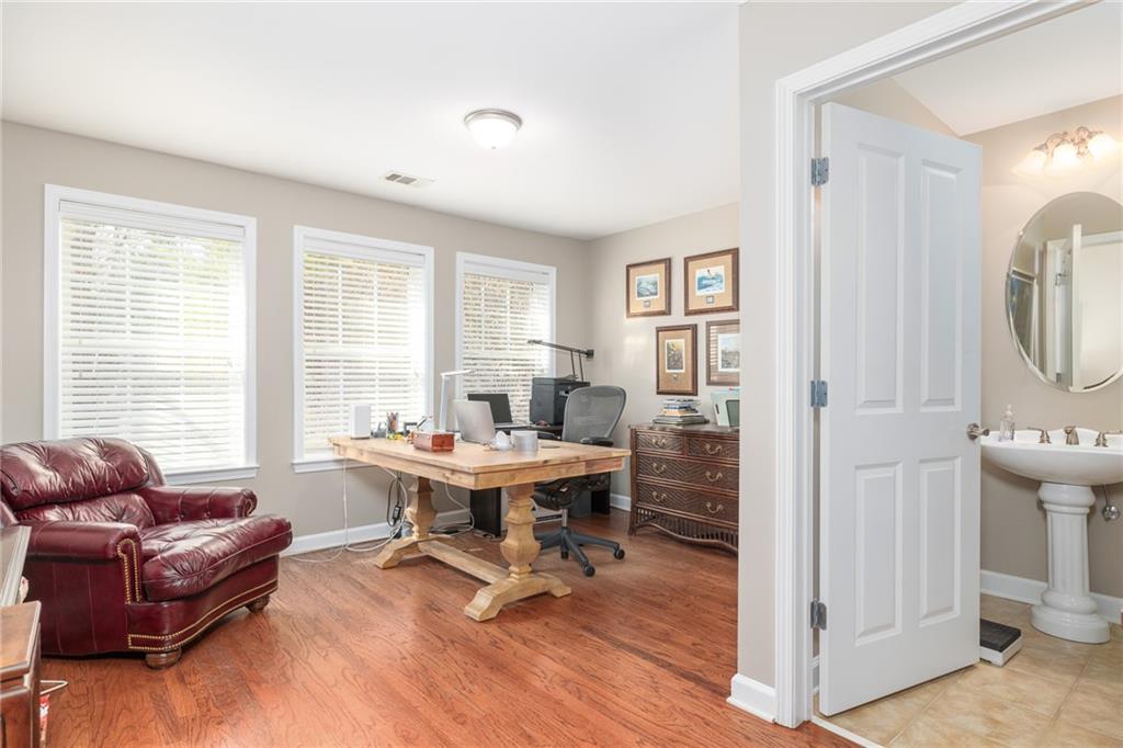 41 High Top Road, Sandy Springs, Georgia 30328, 3 Bedrooms Bedrooms, ,3 BathroomsBathrooms,Residential,Sold,41 High Top Road,7332521