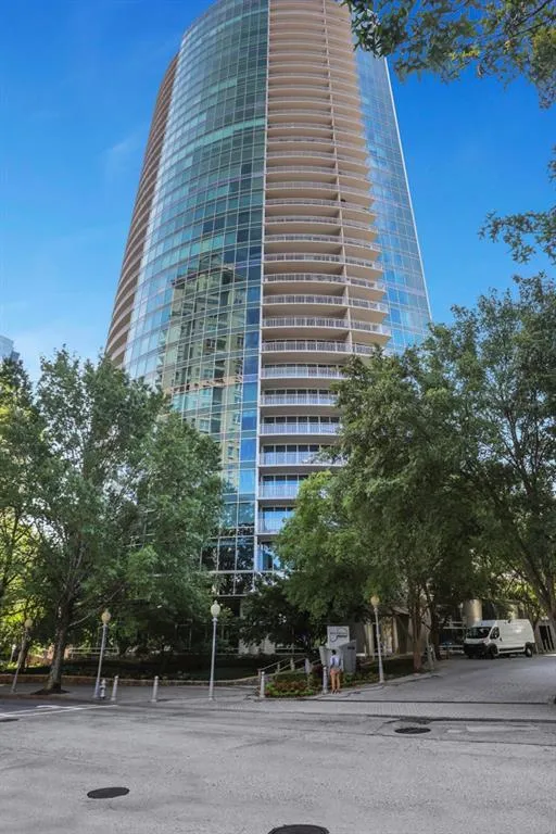 3338 Peachtree Road Unit 1602, Atlanta, Georgia 30326, 2 Bedrooms Bedrooms, ,2 BathroomsBathrooms,Residential,For Sale,3338 Peachtree Road Unit 1602,7653384