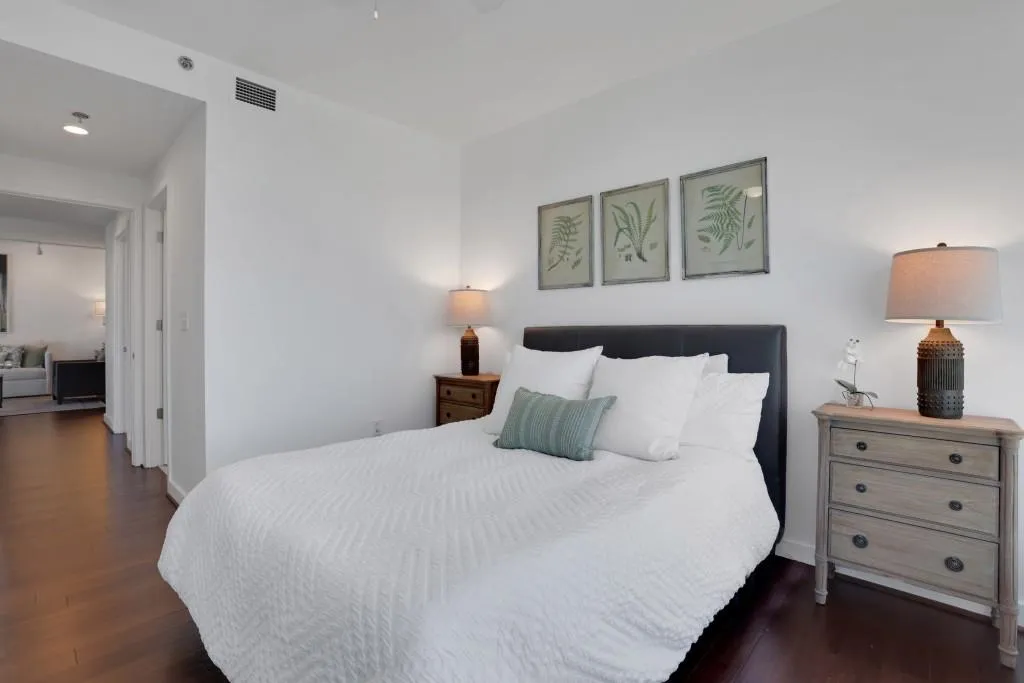 3338 Peachtree Road Unit 1602, Atlanta, Georgia 30326, 2 Bedrooms Bedrooms, ,2 BathroomsBathrooms,Residential,For Sale,3338 Peachtree Road Unit 1602,7653384