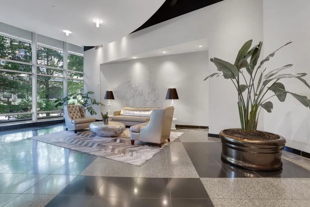 3338 Peachtree Road Unit 1602, Atlanta, Georgia 30326, 2 Bedrooms Bedrooms, ,2 BathroomsBathrooms,Residential,For Sale,3338 Peachtree Road Unit 1602,7653384