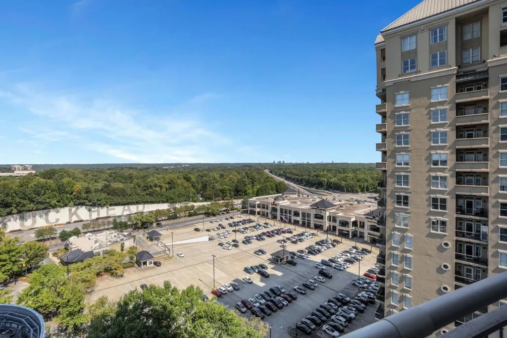 3338 Peachtree Road Unit 1602, Atlanta, Georgia 30326, 2 Bedrooms Bedrooms, ,2 BathroomsBathrooms,Residential,For Sale,3338 Peachtree Road Unit 1602,7653384