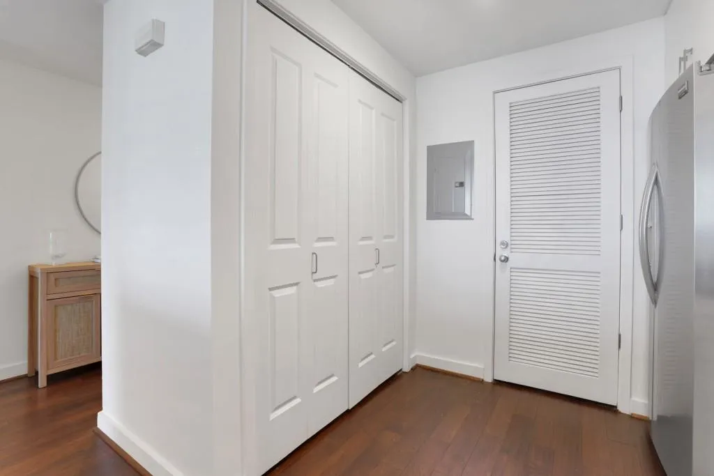 3338 Peachtree Road Unit 1602, Atlanta, Georgia 30326, 2 Bedrooms Bedrooms, ,2 BathroomsBathrooms,Residential,For Sale,3338 Peachtree Road Unit 1602,7653384